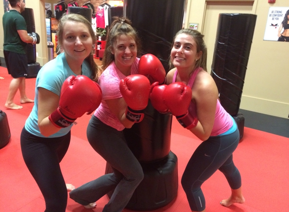 iLoveKickboxing - Glen Cove, NY