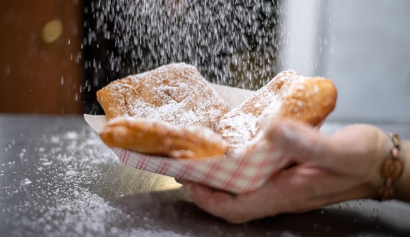 Cafe Beignet, Bourbon Street - New Orleans, LA