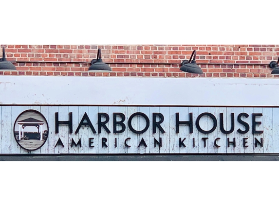 Harbor House Northport - Northport, NY