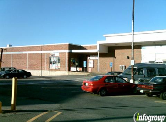 Railroad Ave Liquors - Gloucester, MA