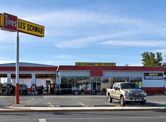 Les Schwab Tires - Sunnyside, WA