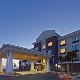 Holiday Inn Express & Suites El Paso Airport - El Paso, TX