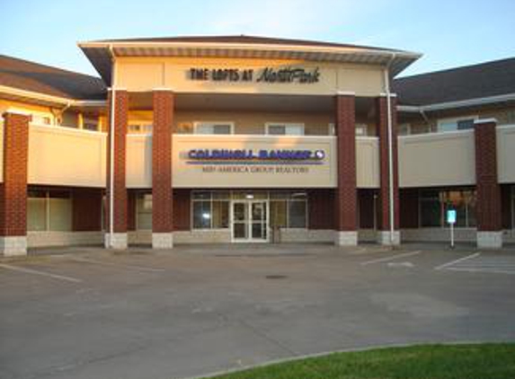 Coldwell Banker Commercial Mid-America - Johnston, IA