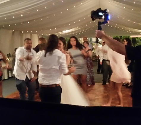 The Diplomat Sound - Passaic, NJ. Wedding Dance
