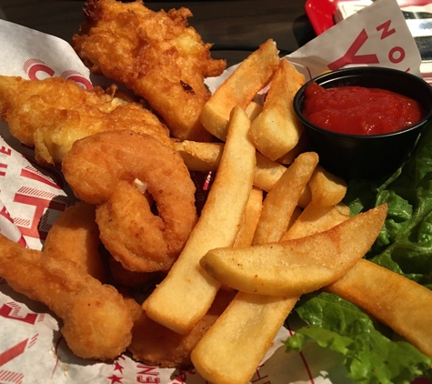 Red Robin Gourmet Burgers - Grove City, OH