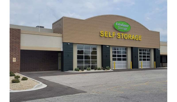 Extra Space Storage - Merrillville, IN