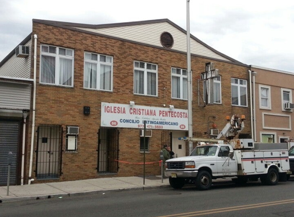 Iglesia Christiana Pentecostal - Passaic, NJ