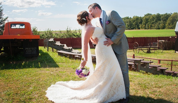 Heather Bellini Photography, LLC - Buffalo, NY