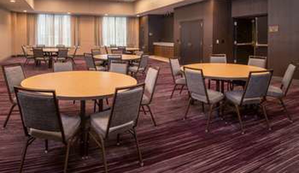 Courtyard by Marriott - Arlington, VA