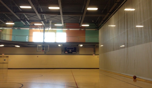 Matt Ross Community Ctr - Overland Park, KS