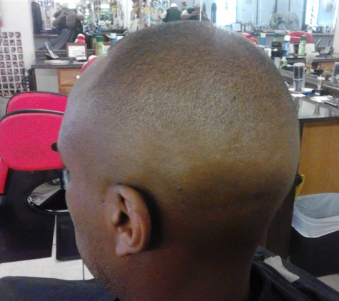 1st Class Barbering- Irving TX - Irving, TX