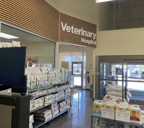 Vetco Total Care Animal Hospital - Las Vegas, NV