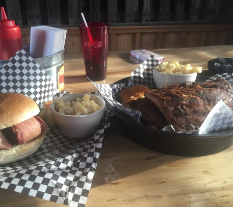 Wagon Train BBQ - Schenectady, NY