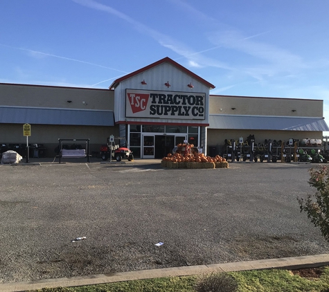 Tractor Supply Co - Piedmont, OK