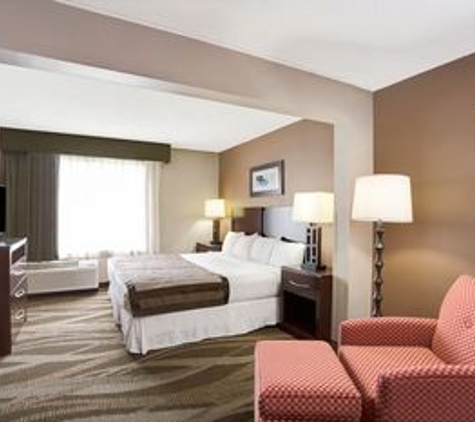 Wingate by Wyndham Raleigh Durham / Airport - Durham, NC