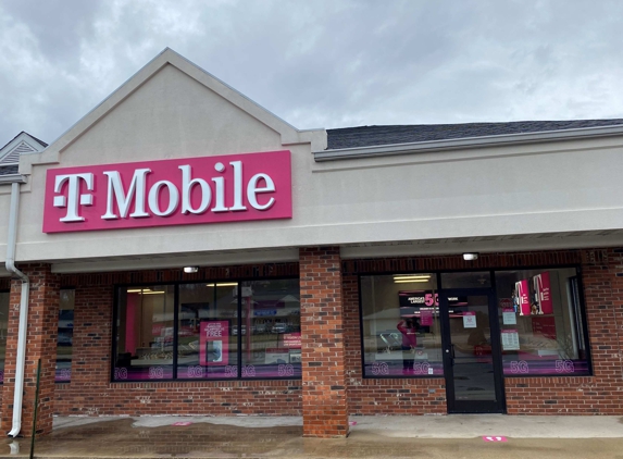 T-Mobile - Glen Carbon, IL