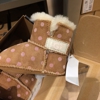 UGG Outlet gallery