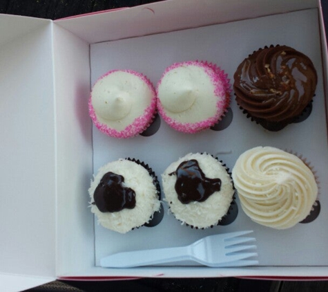 Sweet Carolina Cupcakes - Hilton Head Island, SC