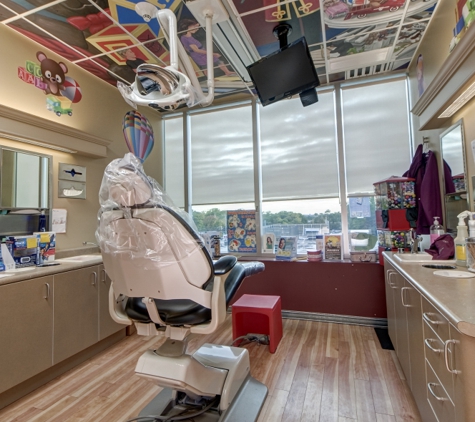 Great Neck Dental Associates - Great Neck, NY