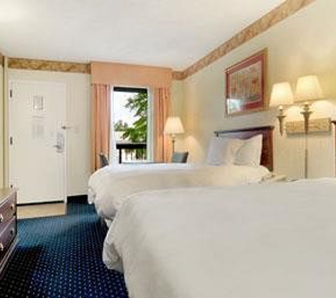 Baymont Inn & Suites - Tallahassee, FL