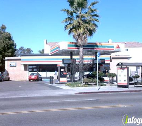 7-Eleven - San Diego, CA