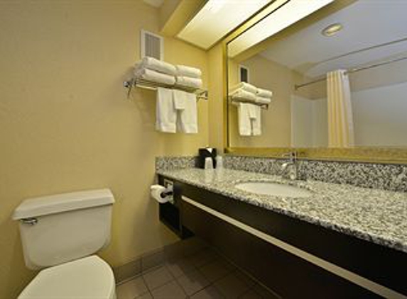 Best Western Knoxville Suites - Downtown - Knoxville, TN