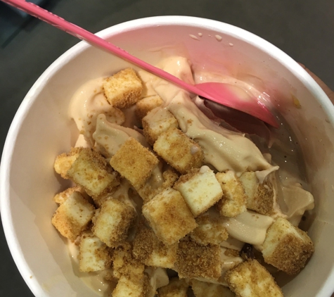 YogurtLand - Visalia, CA