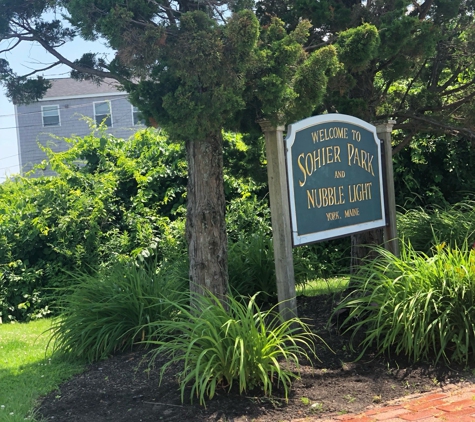 Fox's Lobster House - York, ME