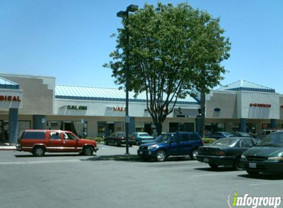 Jenny's Family Restaurant - Perris, CA