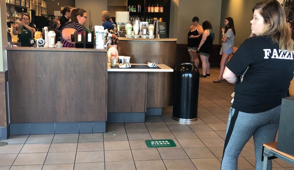 Starbucks Coffee - Collinsville, IL