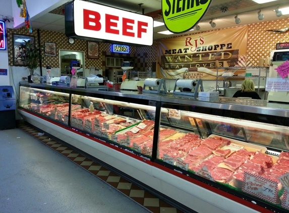 R J Meats - Detroit, MI