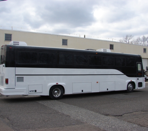 Entertainment Express Limousine Service - Englewood, NJ