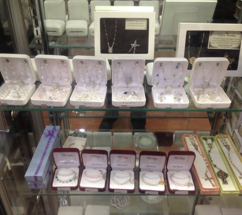 GLY Religious Store - Glen Cove, NY. Rosaries, medals and other jewelry gifts.