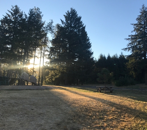 Pine Meadows Campground - Cottage Grove, OR