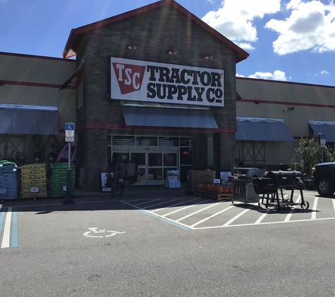 Tractor Supply Co - Sanford, FL