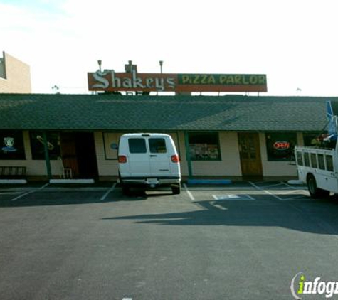 Shakey's Pizza Parlor - Montclair, CA