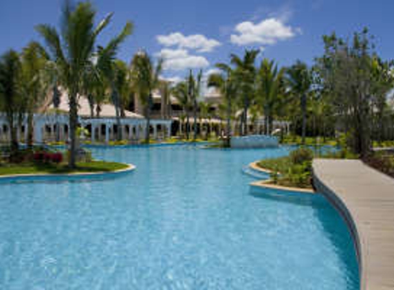 Blue Paradise Pool Service - Port Saint Lucie, FL