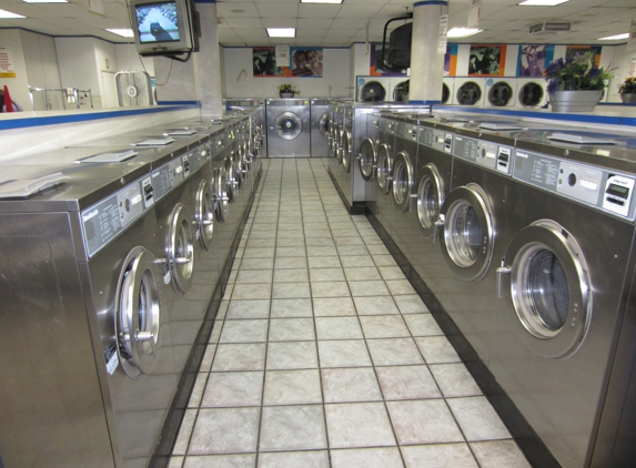 Super Laundry & 99 Cent Store - El Cajon, CA