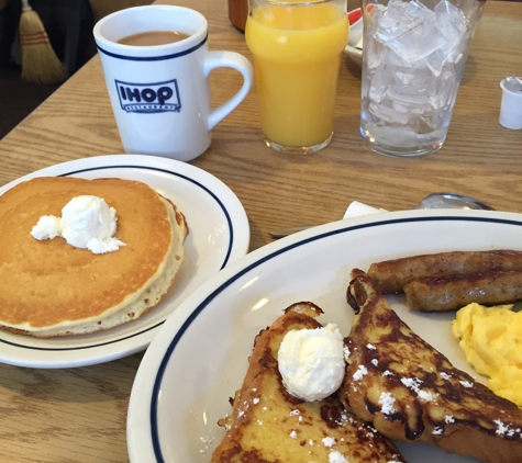 IHOP - Teaneck, NJ