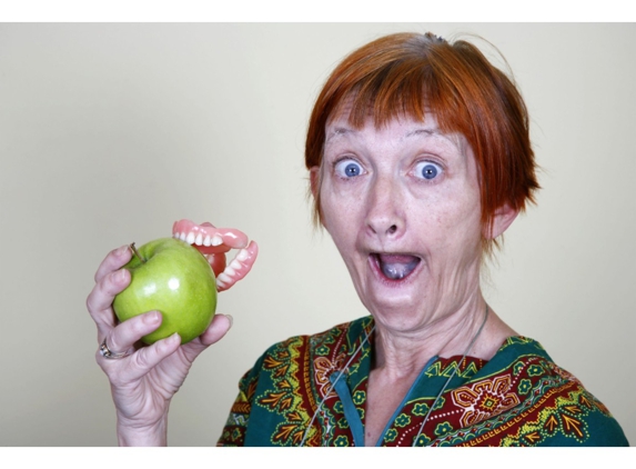 Custom Denture Clinic - Buderim - Buderim, QLD