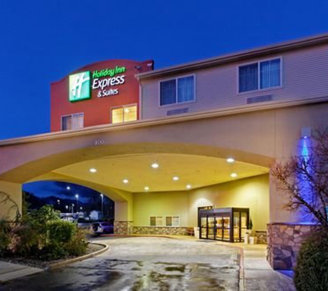 Creekside Hotel & Suites - Canyonville, OR