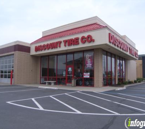 Discount Tire - Indianapolis, IN