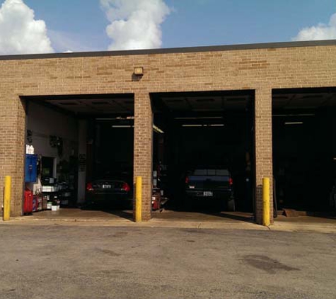 Roselle Service Center - Roselle, IL