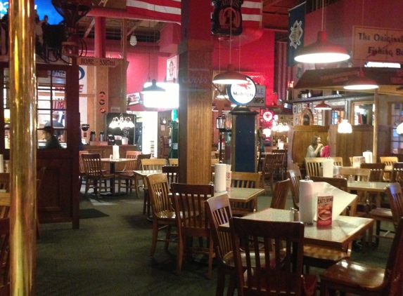 Fuddruckers - Brookfield, WI