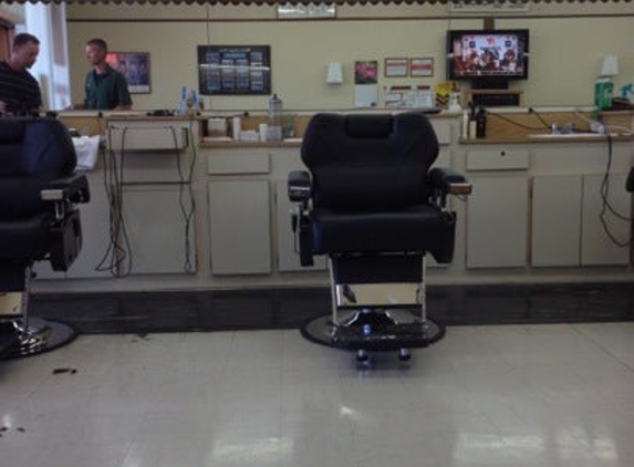 Odenton Barber Tanning & FTNSS - Odenton, MD