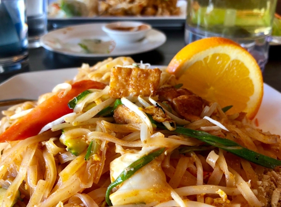 I'm-Thai Cuisine - Marina, CA