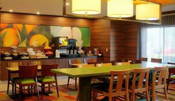 Fairfield Inn & Suites - Dallas, TX