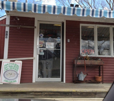 Box Lunch - Wellfleet, MA