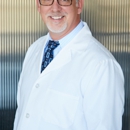 Dr. Kenton W Schoonover, MD - Physicians & Surgeons