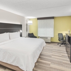 Holiday Inn Express & Suites Greenville-I-85 & Woodruff Rd